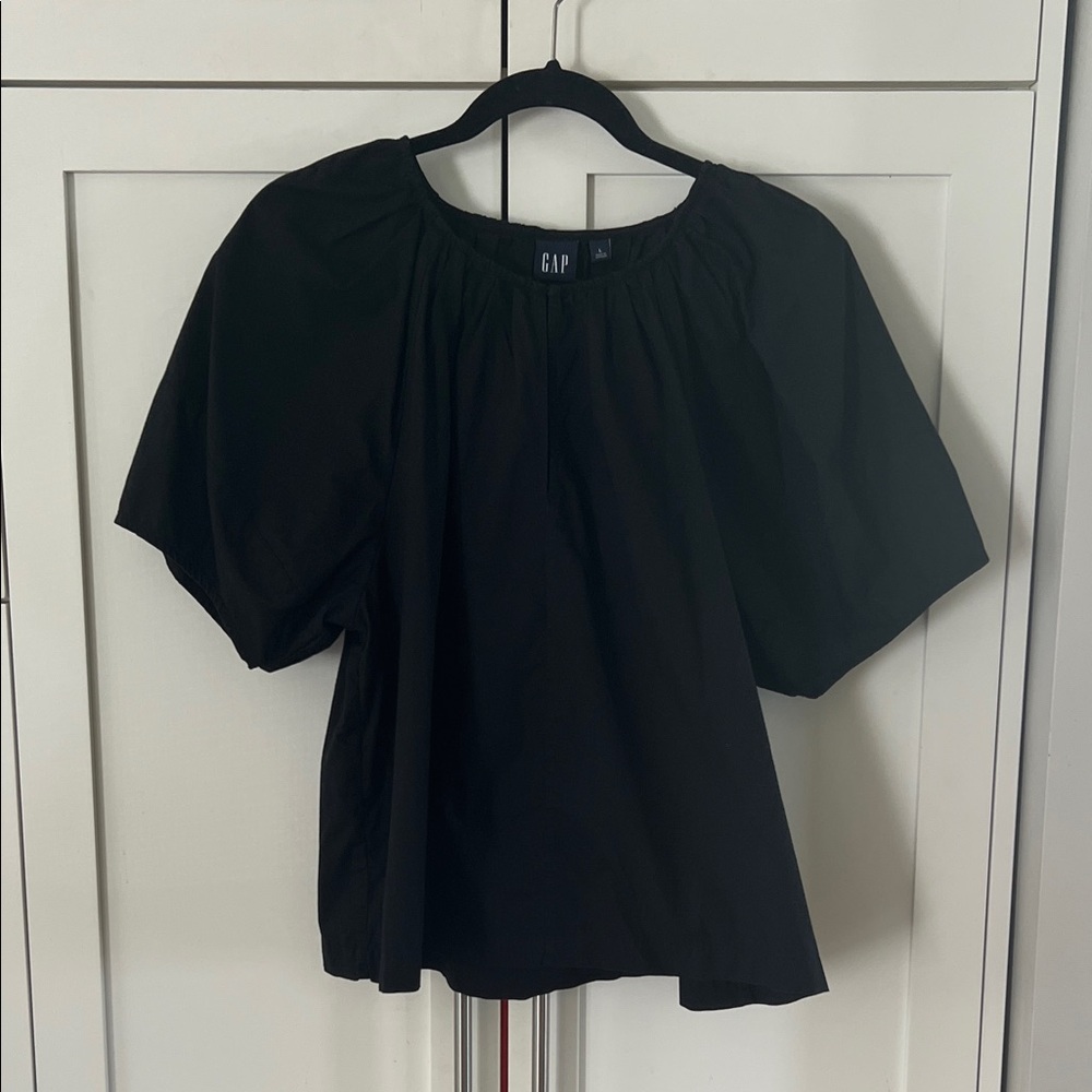 GAP Women's Puff Sleeve Black Blouse